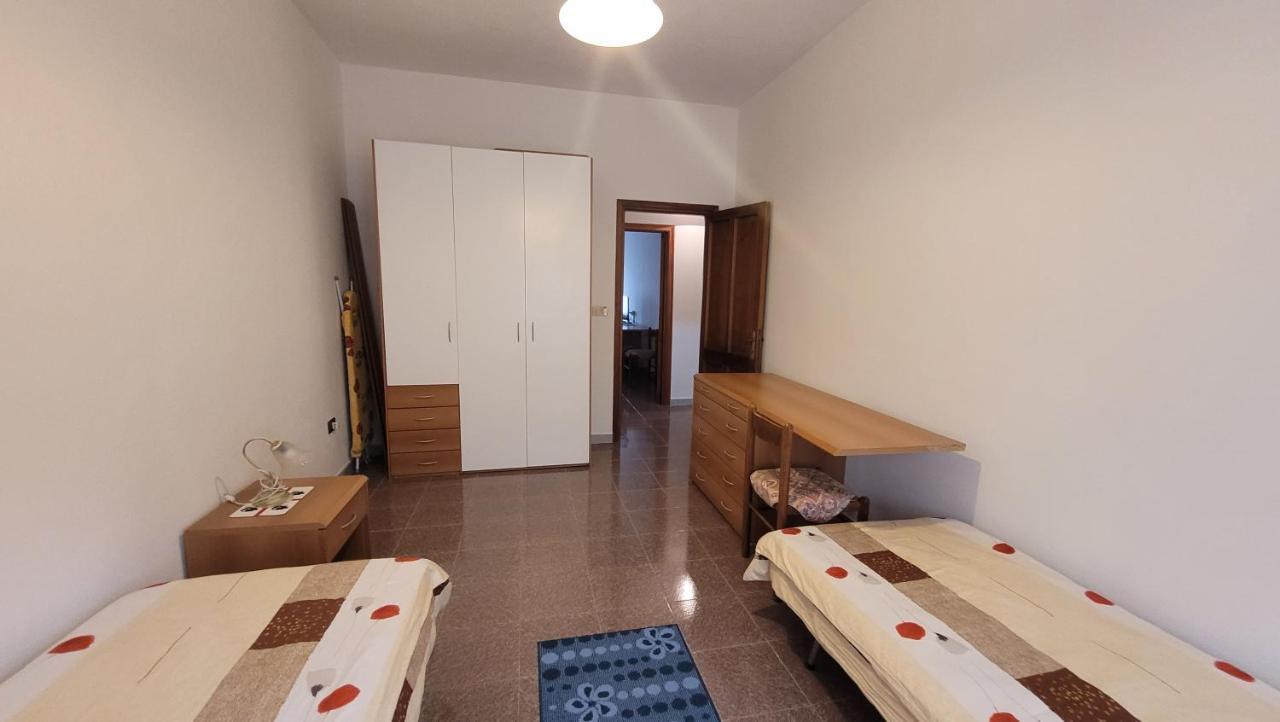 Holiday Maria Luisa Villa Galtellì Екстериор снимка